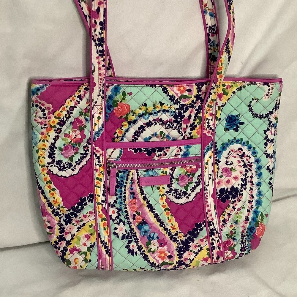 Vera Bradley Iconic Small Vera Tote in Wildflower Paisley